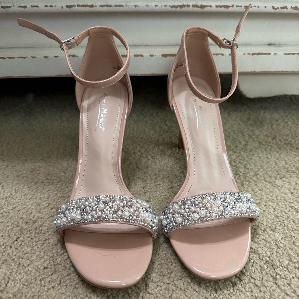 Bridal Pearl embellished shoes